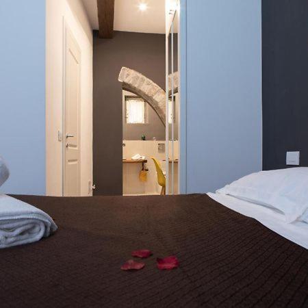 Vicolo Delle Belle Suite Terracina Dış mekan fotoğraf